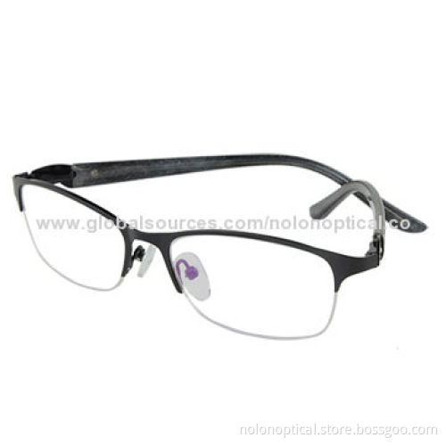Classical Oval Black Thin and Light Eyeglasses by Woman, Made of Stainless Steel